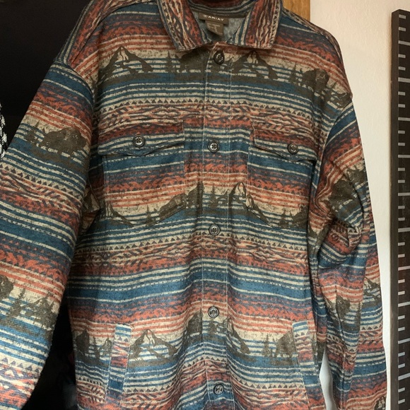 Ariat Caldwell printed shirt jacket like new - Picture 2 of 8
